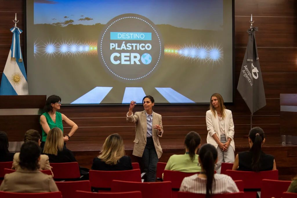 Presentación del programa Destino Plástico Cero